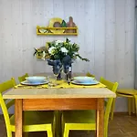 Appartement Della Posta Stambecco By Interhome Rossa