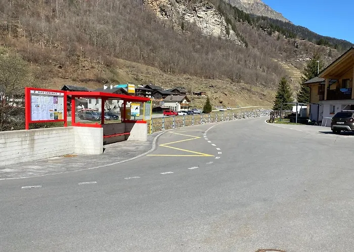 Della Posta Stambecco By Interhome Rossa