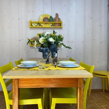 Apartmán Della Posta Stambecco By Interhome Rossa